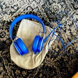 Wired over ear Beats